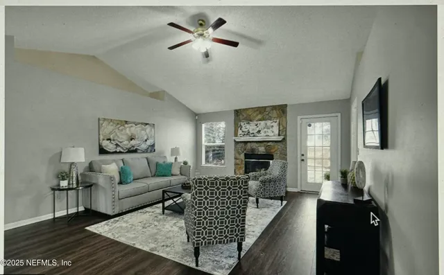 $2,250 | 3317 Cancun Drive East, Jacksonville, FL 32225