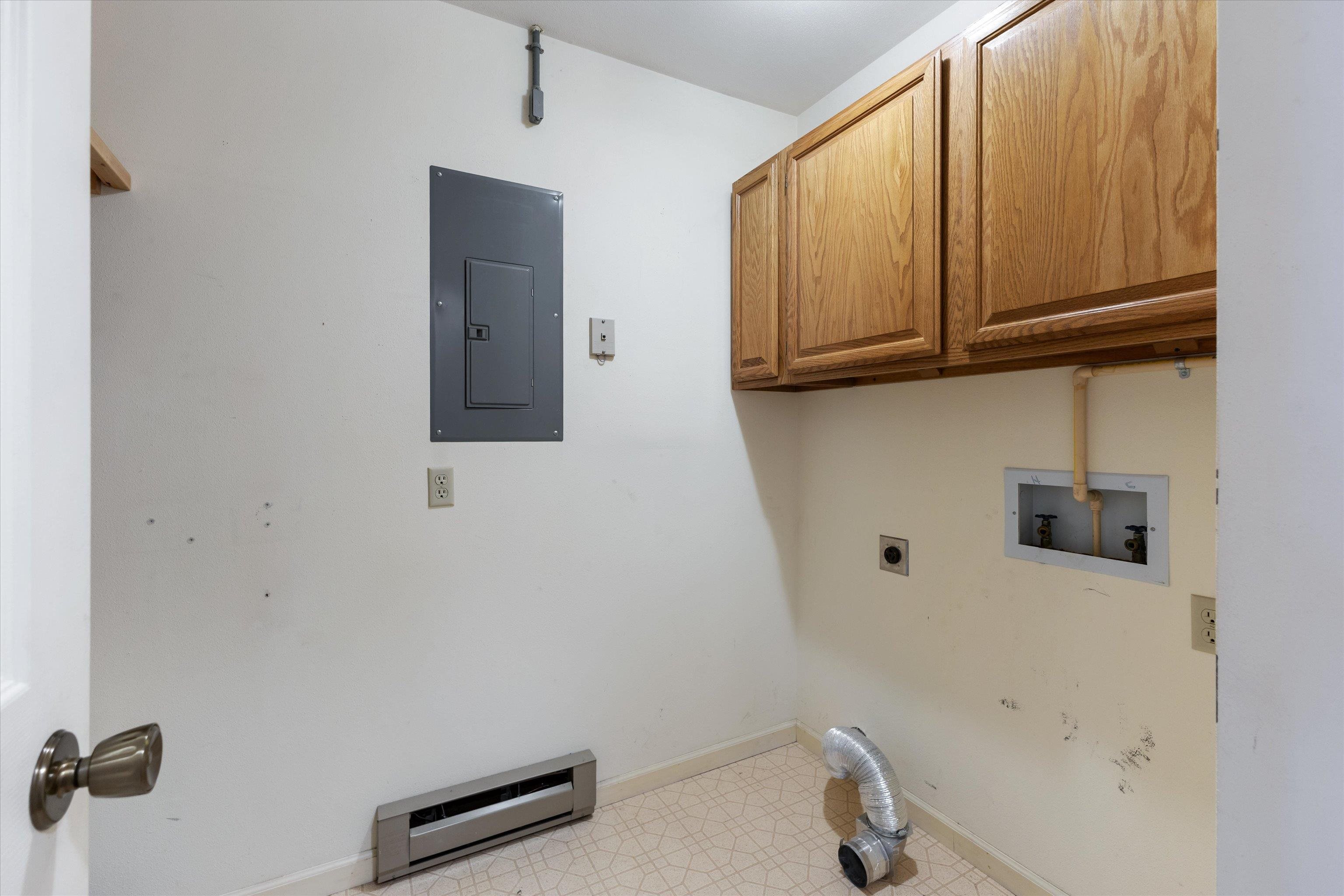 2376 Wisconsin Street Oshkosh, WI 54901 - Photo 17 of 20