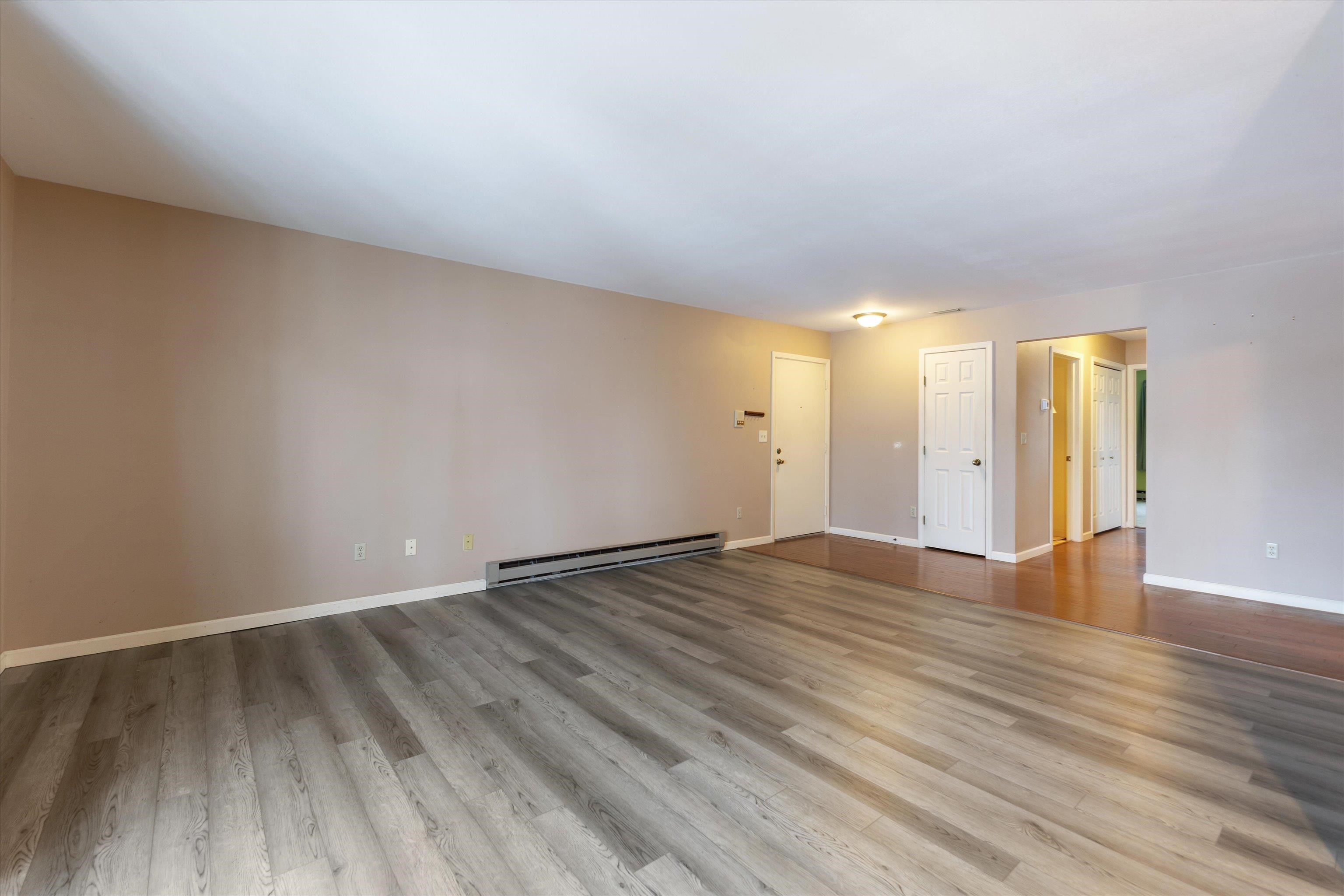 2376 Wisconsin Street Oshkosh, WI 54901 - Photo 4 of 20