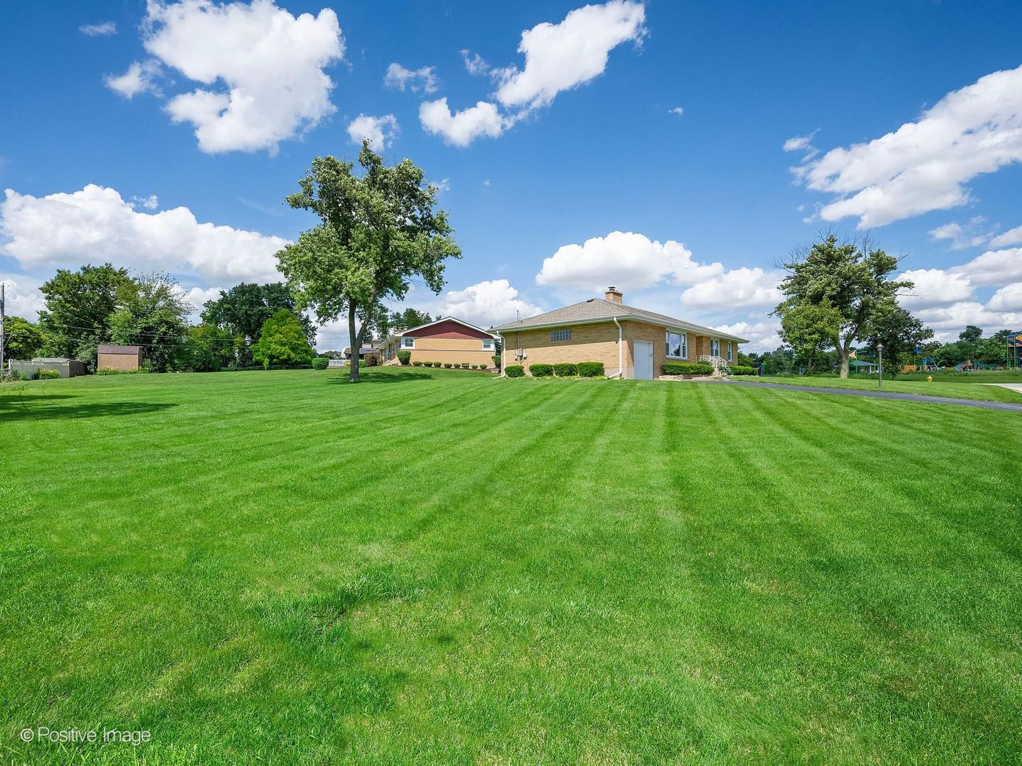 6950 Hillsdale Road Countryside, IL 60525 - Photo 23 of 26