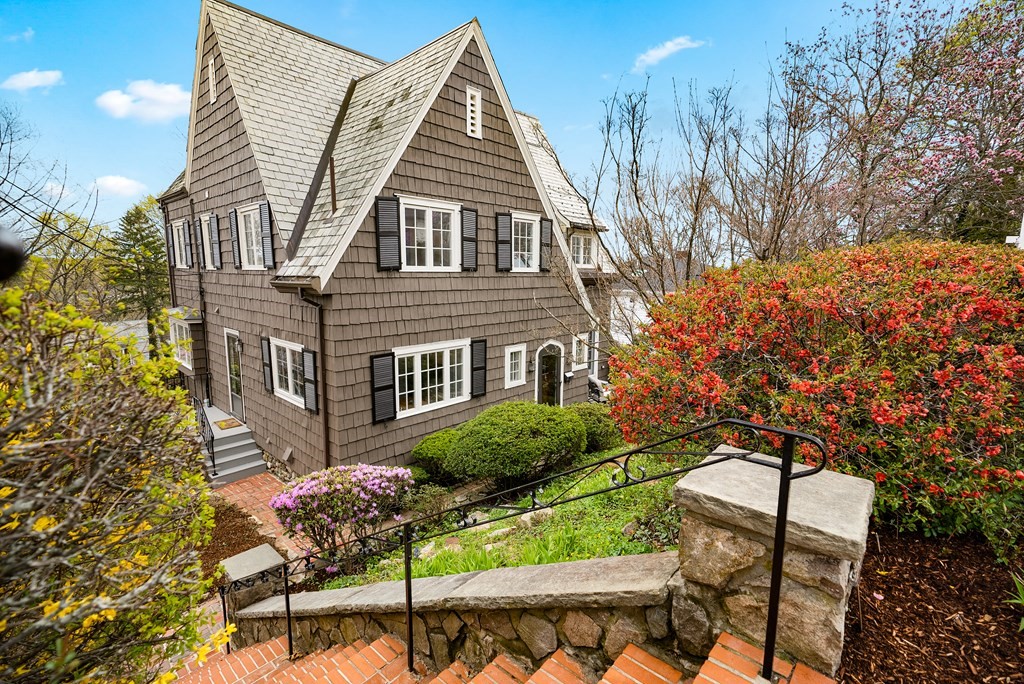 86 Moss Hill Road Boston, MA 02130 - Photo 1 of 41 Gallery Image 1