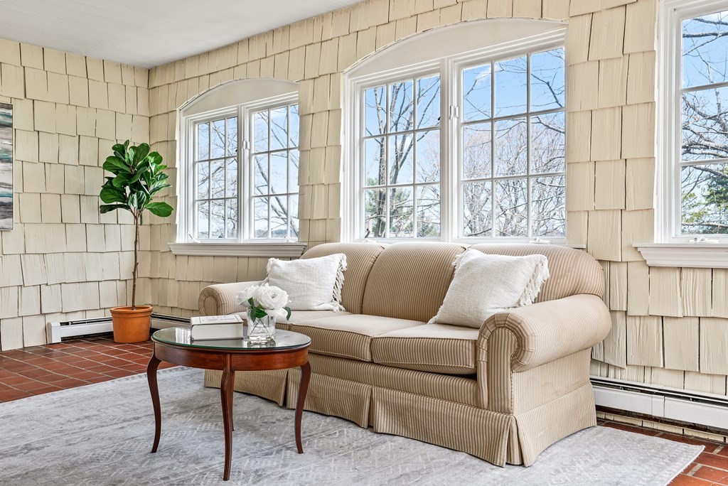 86 Moss Hill Road Boston, MA 02130 - Photo 12 of 41 Gallery Image 12