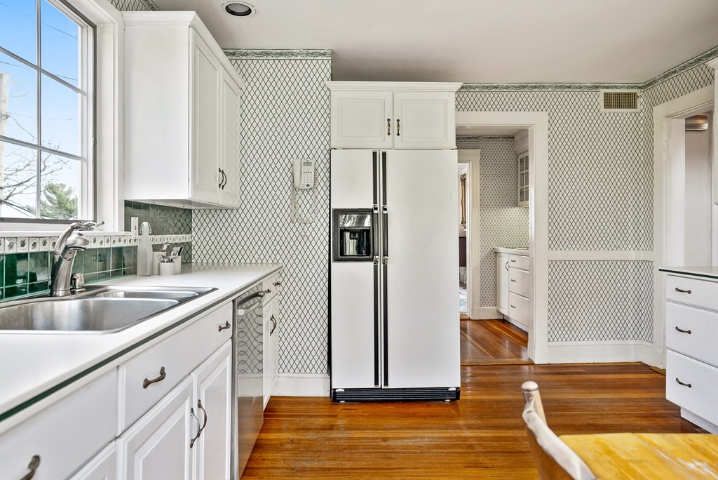 86 Moss Hill Road Boston, MA 02130 - Photo 18 of 41 Gallery Image 18