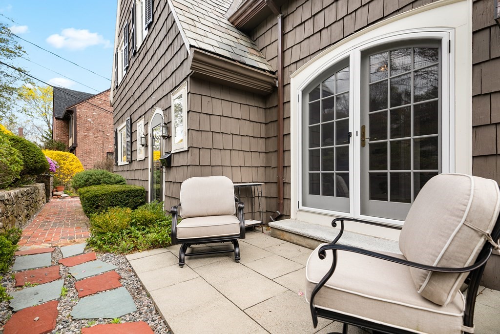86 Moss Hill Road Boston, MA 02130 - Photo 35 of 41 Gallery Image 35