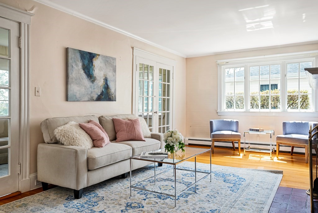86 Moss Hill Road Boston, MA 02130 - Photo 7 of 41 Gallery Image 7