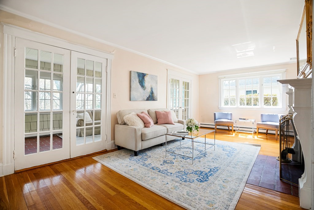 86 Moss Hill Road Boston, MA 02130 - Photo 8 of 41 Gallery Image 8