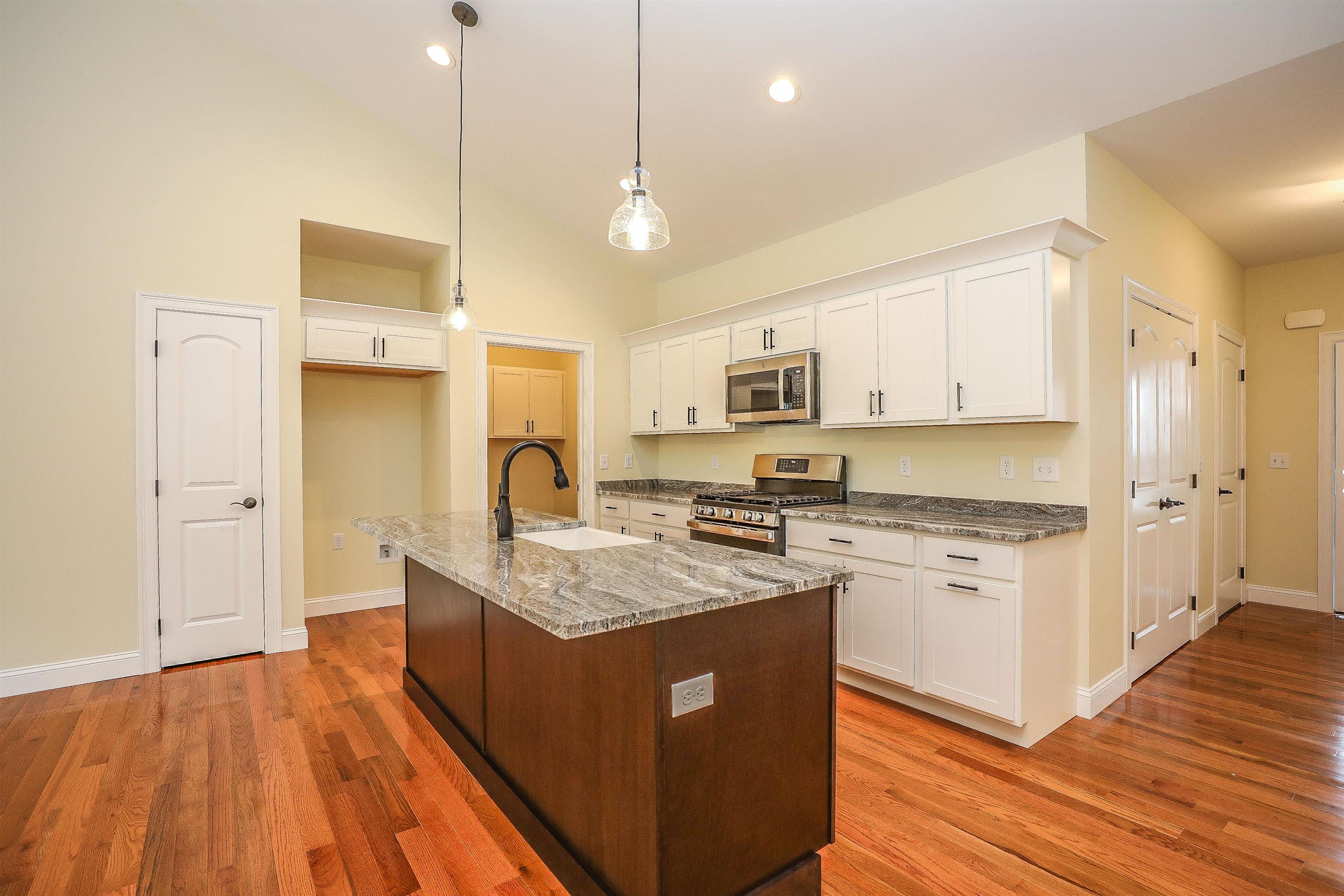 169 Pinnacle Road Lyndeborough, NH 03082 - Photo 5 of 24 Gallery Image 5