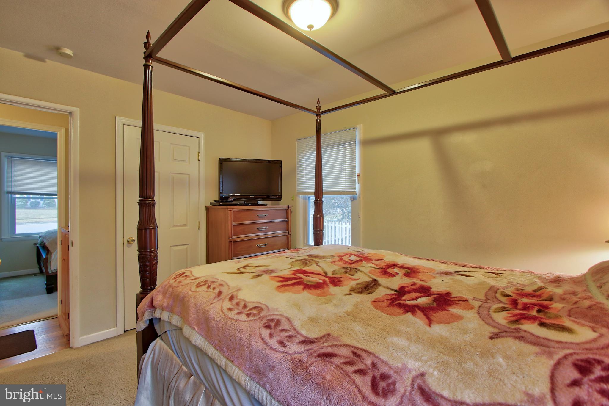 905 Shirley Manor Road Reisterstown, MD 21136 - Photo 12 of 24 Bedroom (Master)