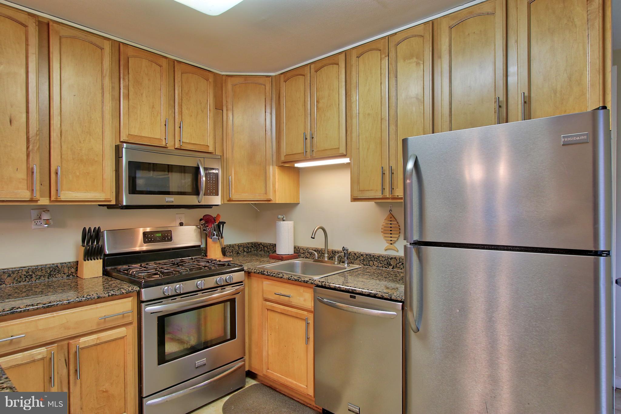 905 Shirley Manor Road Reisterstown, MD 21136 - Photo 7 of 24 Kitchen