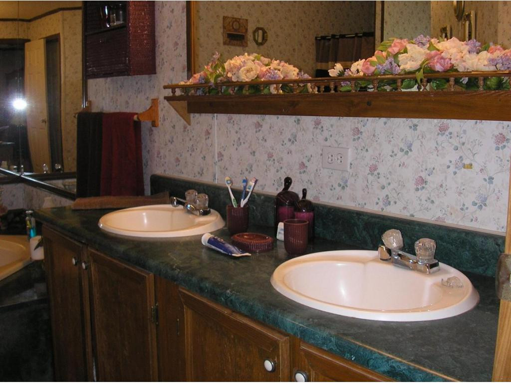 2935 Denton Valley Road Bristol, TN 37620 - Photo 3 of 13 Photo 3
