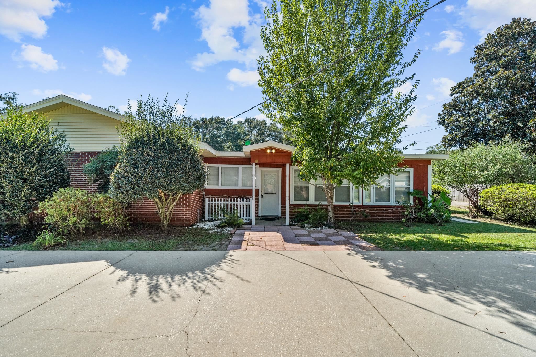 420 West Verbena Avenue Foley, AL 36535 - Photo 6 of 26
