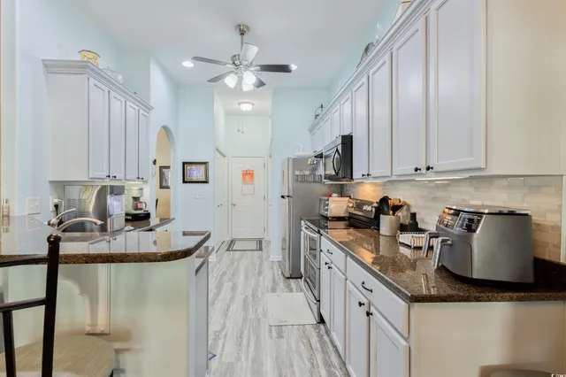 $443,999 | 334 Southern Breezes Circle, Murrells Inlet, SC 29576
