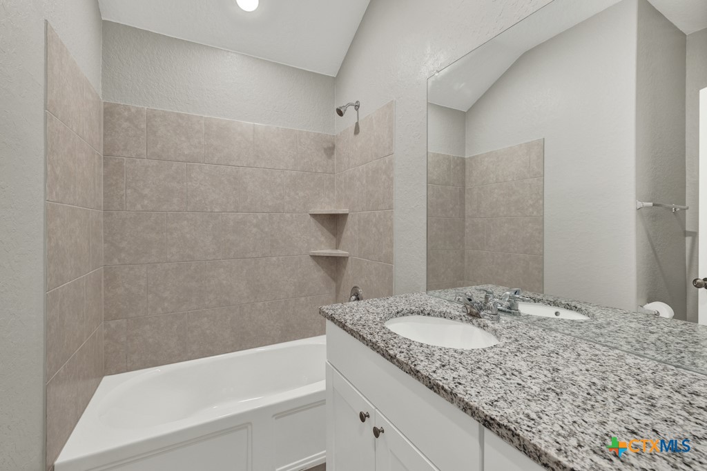 9030 Austin Ridge Seguin, TX 78155 - Photo 23 of 36