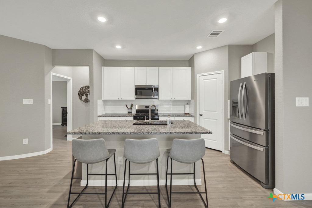 9030 Austin Ridge Seguin, TX 78155 - Photo 8 of 36