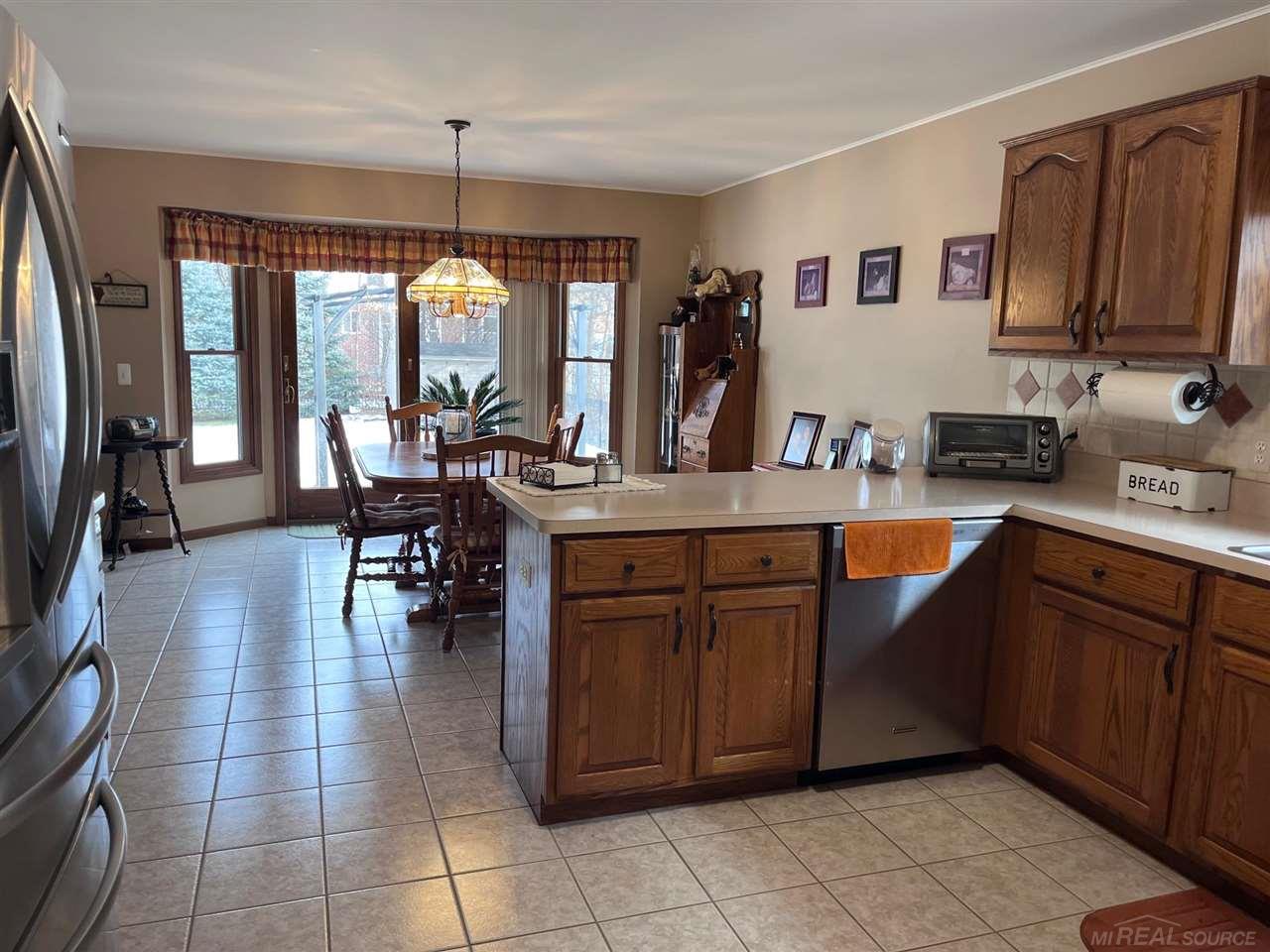 52154 Boland Road Chesterfield, MI 48047 - Photo 6 of 33