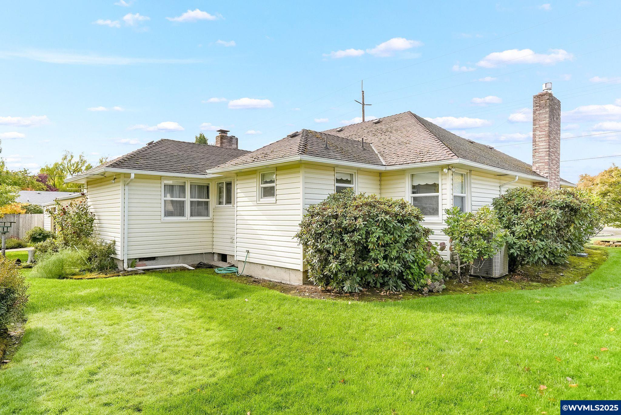 1045 Southwest 53rd Street Corvallis, OR 97333 - Photo 20 of 50