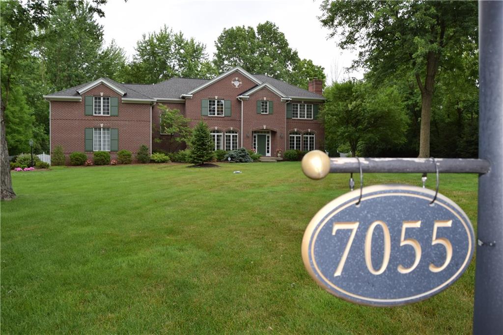 7055 Dover Road Indianapolis, IN 46220 - Photo 2 of 47