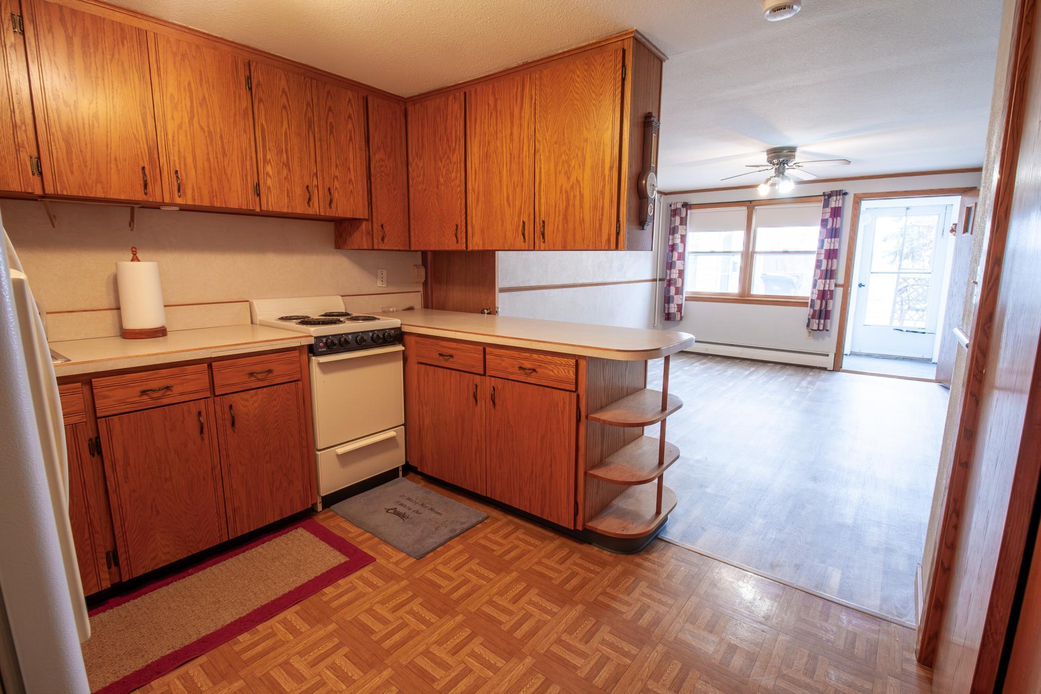 700 East Summit Avenue Fergus Falls, MN 56537 - Photo 11 of 35