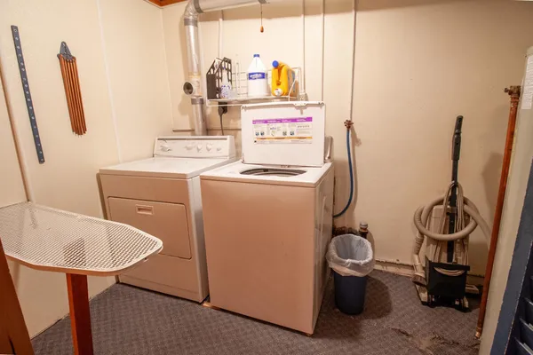 $384,000 | 700 East Summit Avenue, Fergus Falls, MN 56537