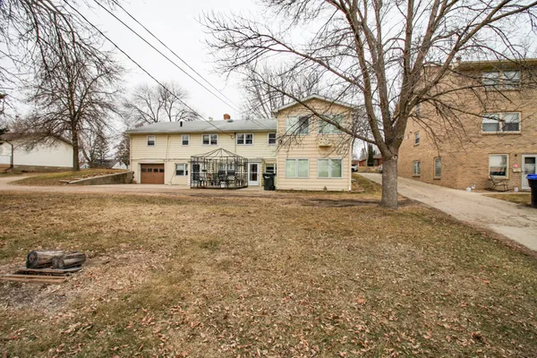 $384,000 | 700 East Summit Avenue, Fergus Falls, MN 56537