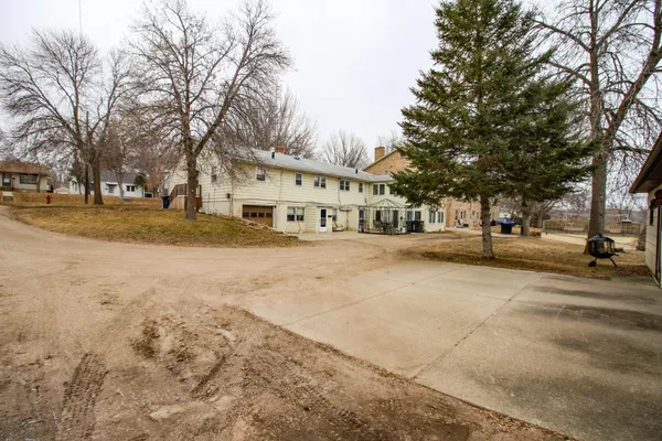 $384,000 | 700 East Summit Avenue, Fergus Falls, MN 56537