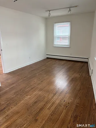 $2,000 | 28 Cross Street, Unit 2, Westport, CT 06880