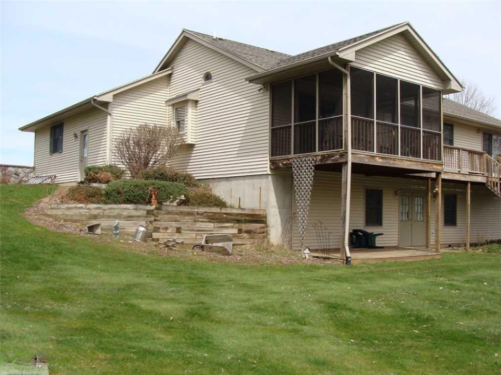 8283 Hall Road Bellevue, MI 49021 - Photo 2 of 16 8283 Hall Back yard