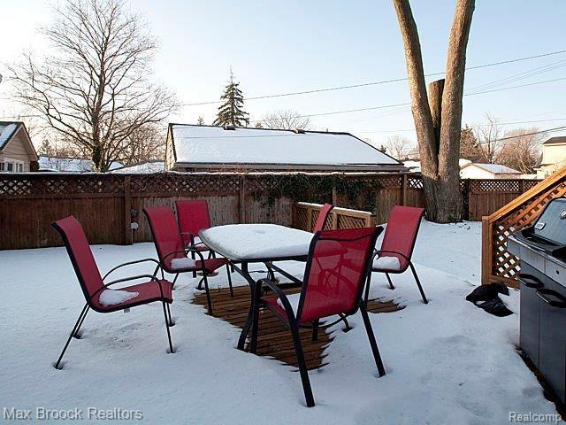 1544 Taunton Road Birmingham, MI 48009 - Photo 2 of 24 dsc_0013.jpg