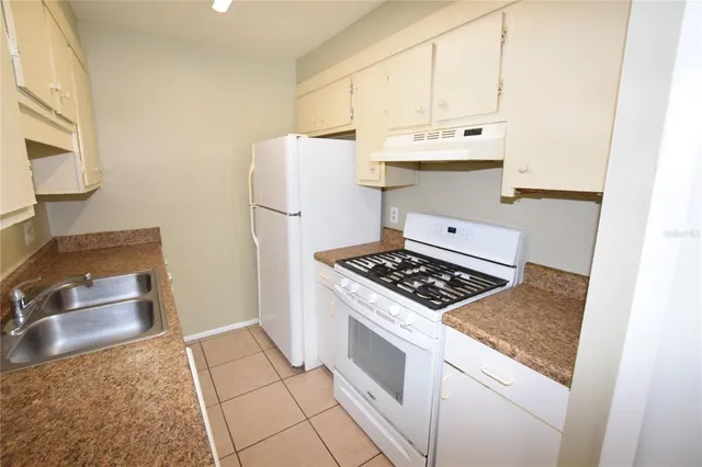 $1,500 | 3213 Split Willow Drive, Orlando, FL 32808