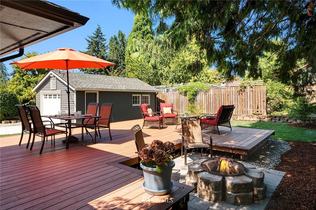 11908 Renton Avenue South Seattle, WA 98178 - Photo 22 of 24 Gallery Image 22