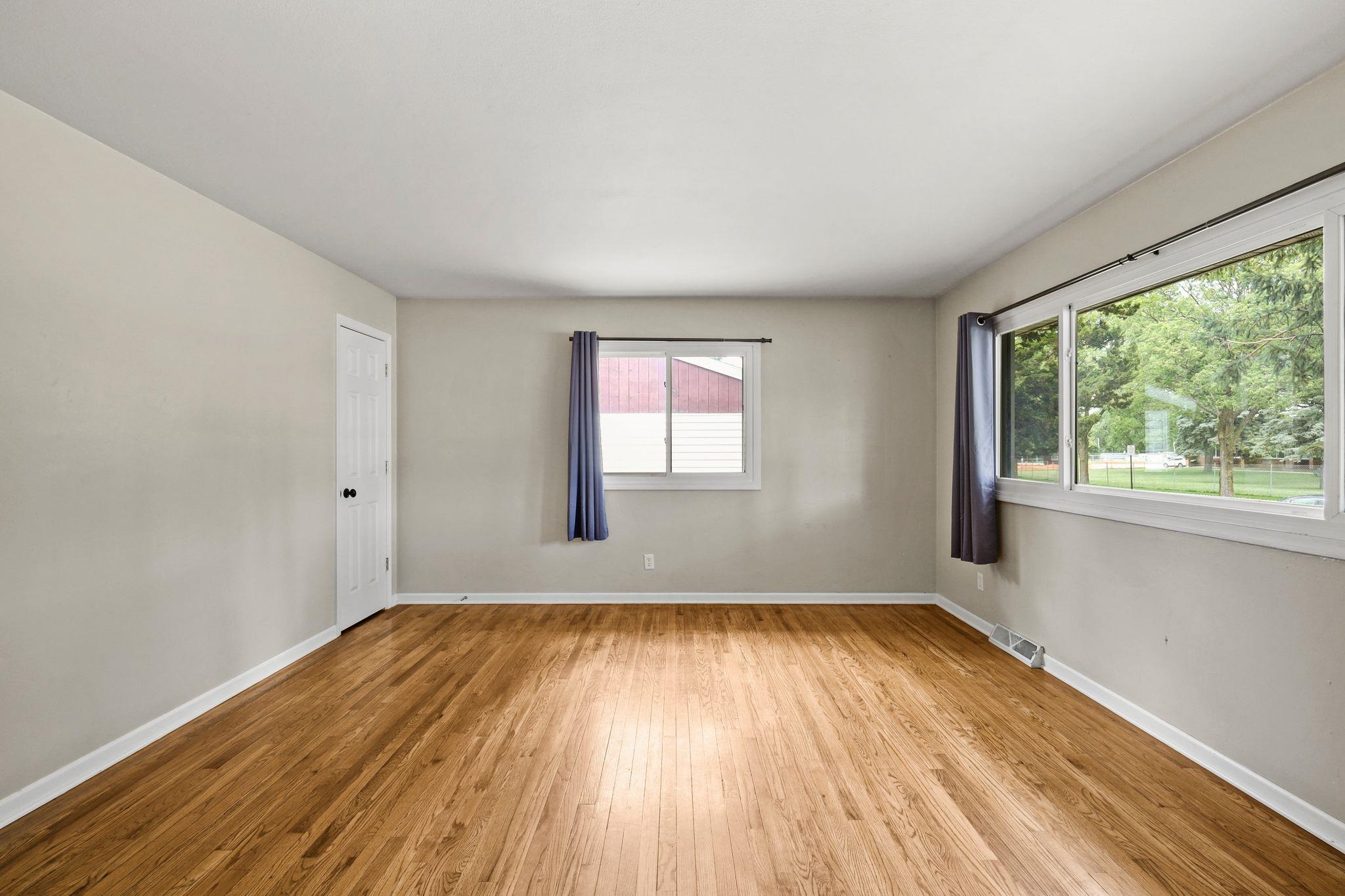 1417 Wyoming Way Madison, WI 53704 - Photo 6 of 37