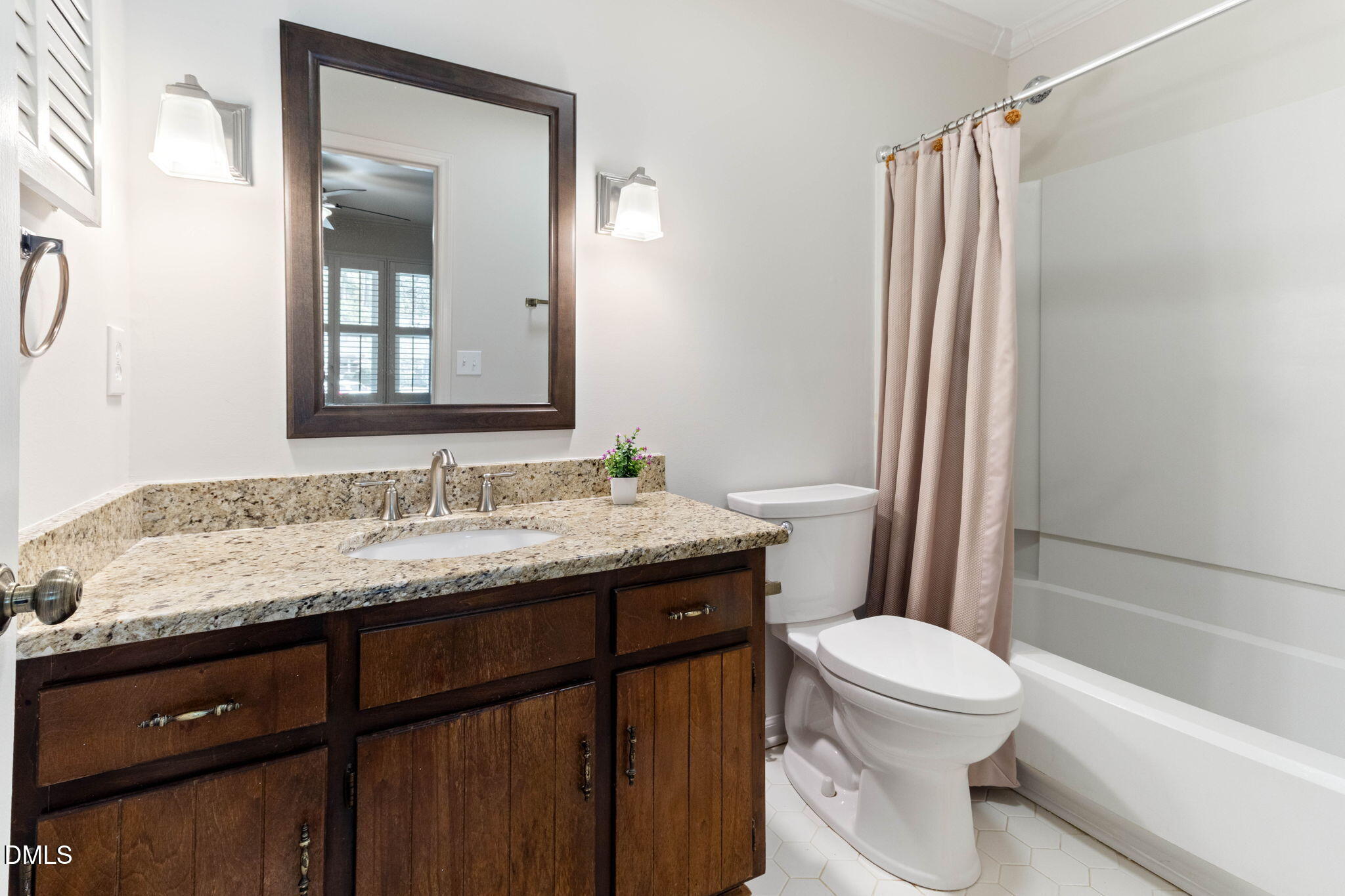 1524 Edgeside Court Raleigh, NC 27609 - Photo 22 of 43 Gallery Image 22