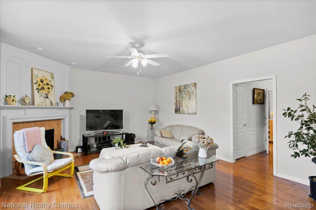 2603 Barkhill Road Canton, MI 48188 - Photo 11 of 30 Gallery Image 11