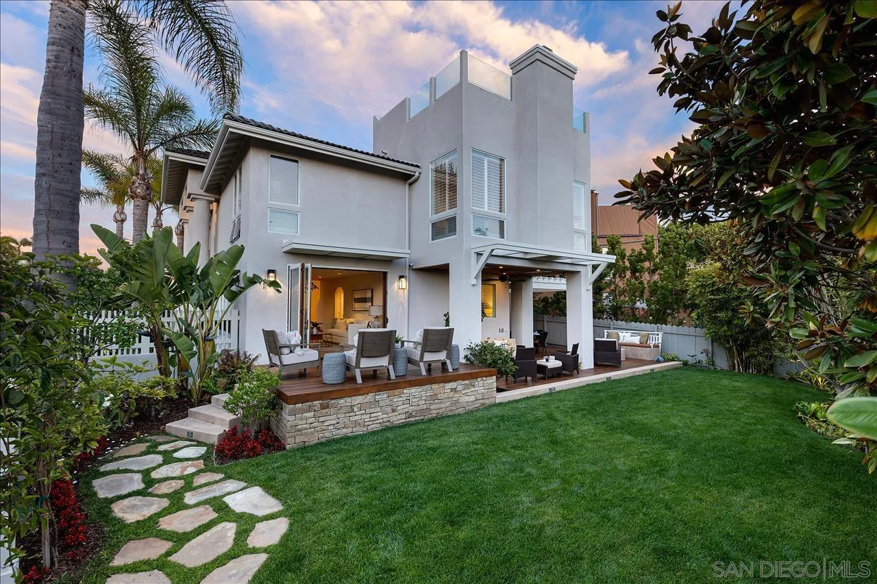 2431 Cordero Road Del Mar, CA 92014 - Photo 18 of 19 Gallery Image 18