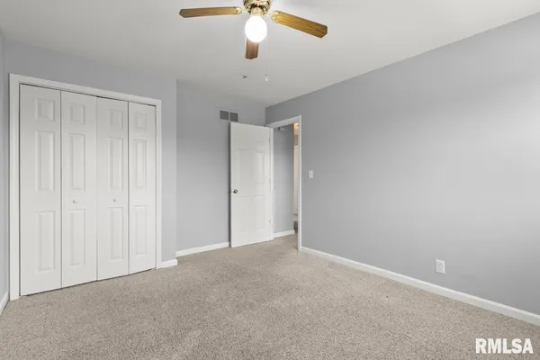 $1,700 | 2022 West Glen Avenue, Peoria, IL 61614