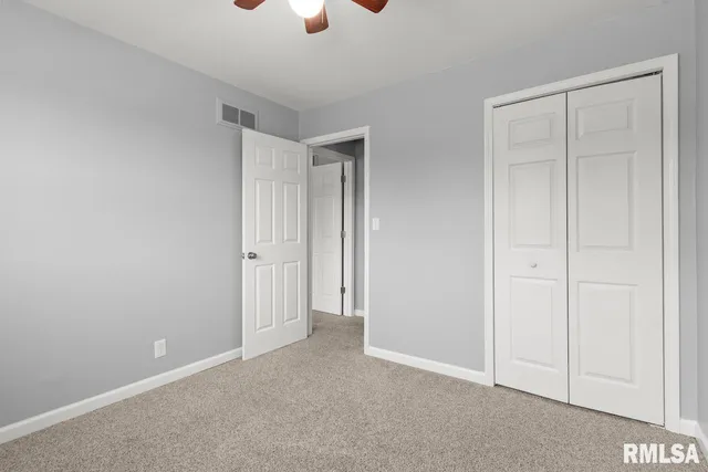 $1,800 | 2022 West Glen Avenue, Peoria, IL 61614