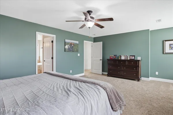 $650,000 | 8447 Shoregate Lane, Knoxville, TN 37938