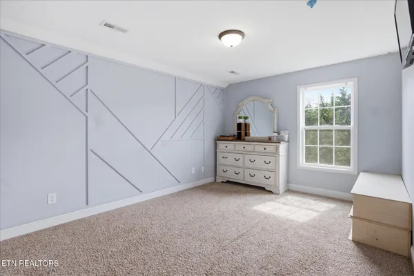 $650,000 | 8447 Shoregate Lane, Knoxville, TN 37938