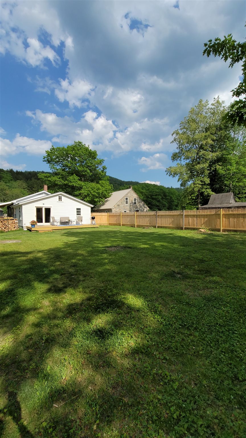 118 Lower Bartonsville Road Rockingham, VT 05143 - Photo 29 of 30
