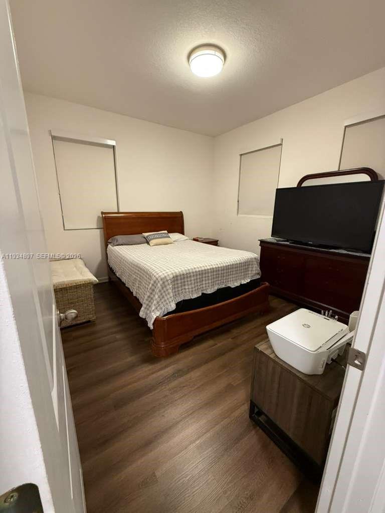 24623 Southwest 115 Court Homestead, FL 33032 - Photo 11 of 13