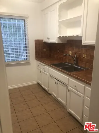 $2,795 | 8360 Blackburn Avenue, Unit 4, Los Angeles, CA 90048