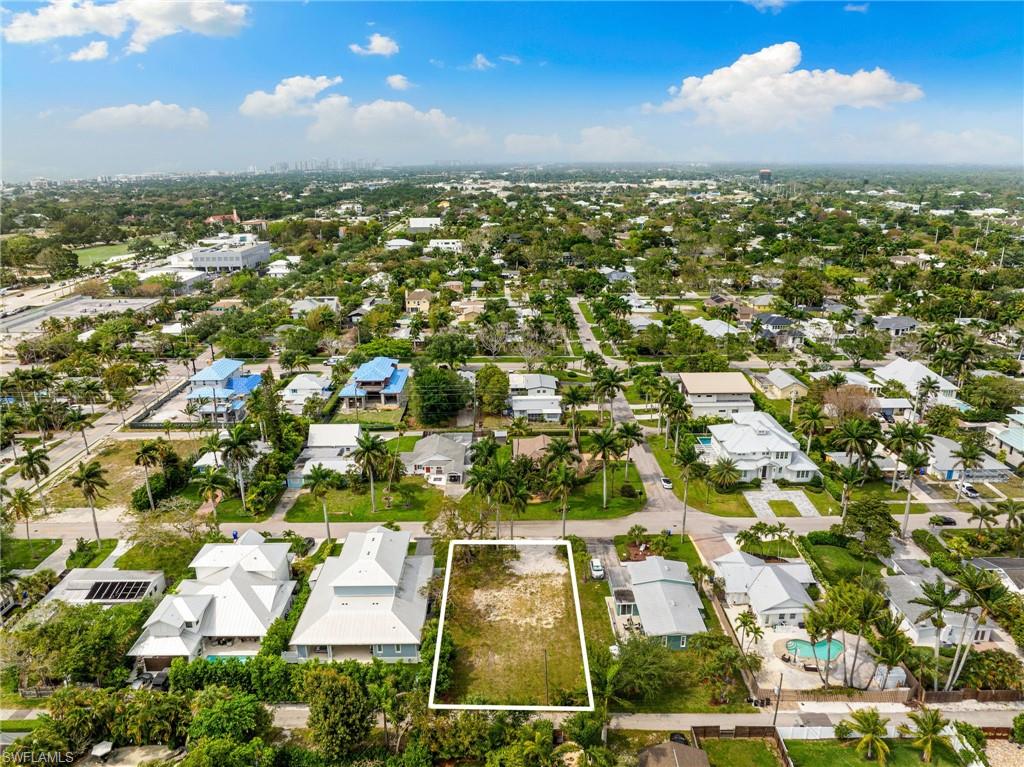 1084 Broad Avenue North Naples, FL 34102 - Photo 14 of 16 Aerial view