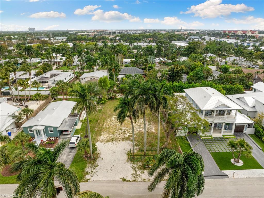 1084 Broad Avenue North Naples, FL 34102 - Photo 5 of 16 Aerial view