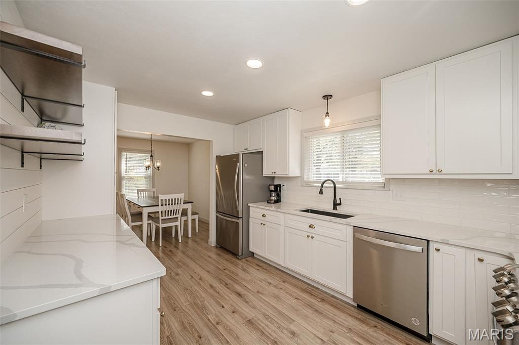 449 Madrina Court Ballwin, MO 63021 - Photo 11 of 42