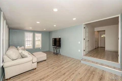 $375,000 | 449 Madrina Court, Ballwin, MO 63021