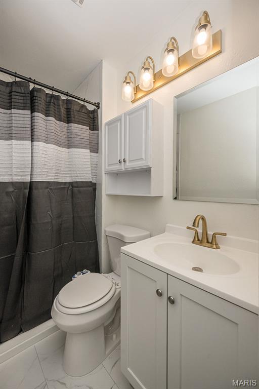 449 Madrina Court Ballwin, MO 63021 - Photo 23 of 42