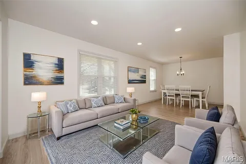 $375,000 | 449 Madrina Court, Ballwin, MO 63021