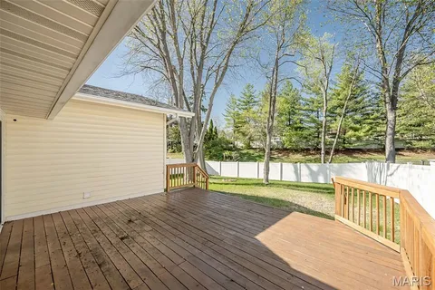$375,000 | 449 Madrina Court, Ballwin, MO 63021