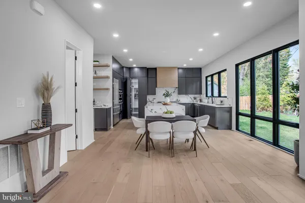 $2,168,000 | 8313 Syracuse Circle, Vienna, VA 22180