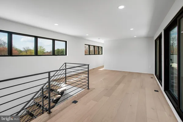 $2,168,000 | 8313 Syracuse Circle, Vienna, VA 22180